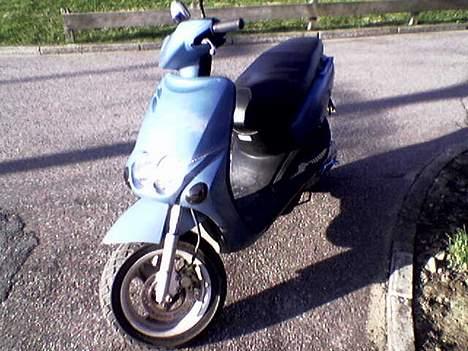 Yamaha neos billede 3