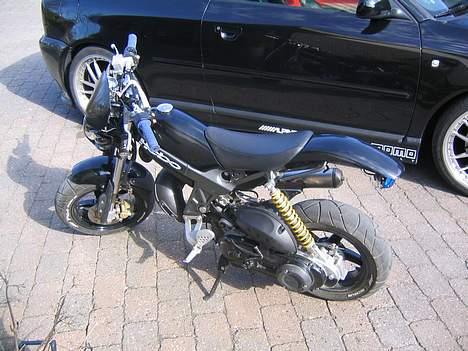 Suzuki Street magic - SOLGT billede 5