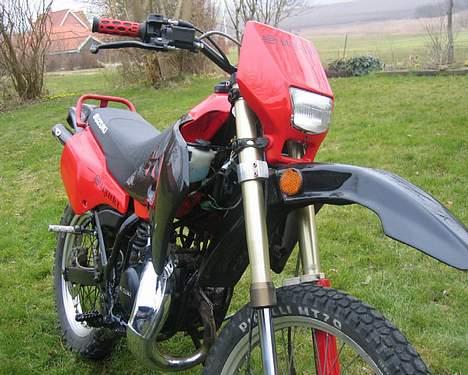 Suzuki -- RMX SOLGT billede 2