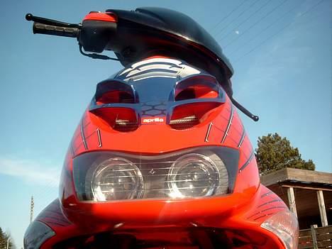 Aprilia SR DITECH TOTALSKADET:'( - Bad Eyes billede 6