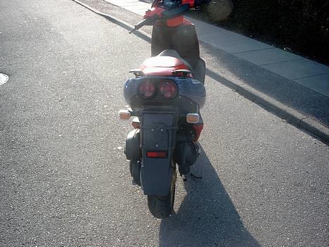 Aprilia SR DITECH TOTALSKADET:'( billede 7