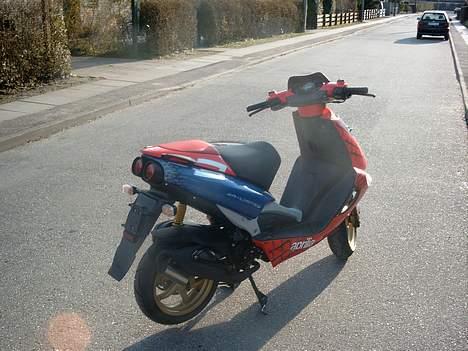 Aprilia SR DITECH TOTALSKADET:'( billede 8