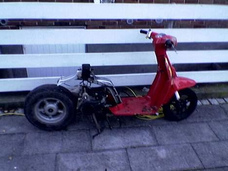 Honda Melody/Rally - Samme dag, flere billder af ombygnigen, kommer i weekenden regner vi med. billede 2