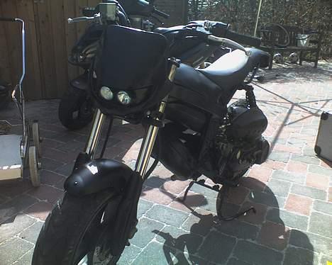 Suzuki Street Magic - Taget med mobilen, defor kvalitet billede 1