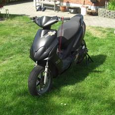 Yamaha jog r 16,36hk. AC (solgt)