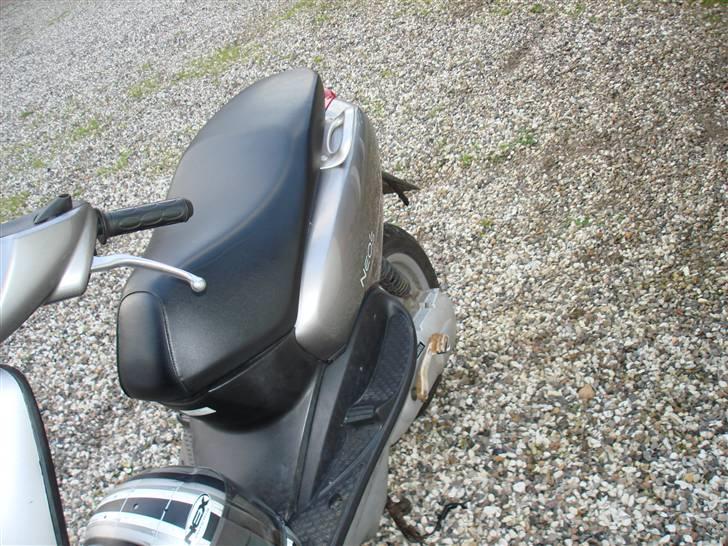 Yamaha Neos " SOLGT " billede 4