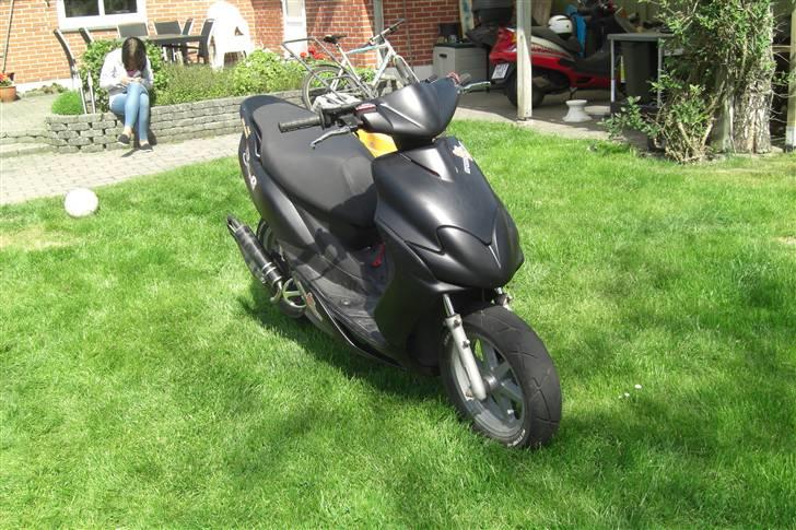 Yamaha jog r 16,36hk. AC (solgt) billede 2