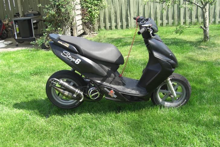 Yamaha jog r 16,36hk. AC (solgt) billede 3