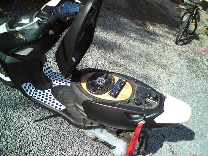 Aprilia sonic billede 8