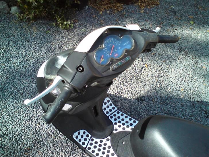 Aprilia sonic billede 10