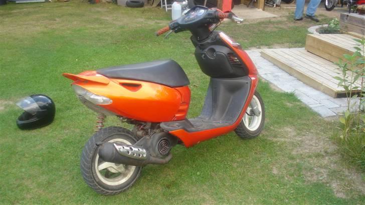 Aprilia Sonic billede 2