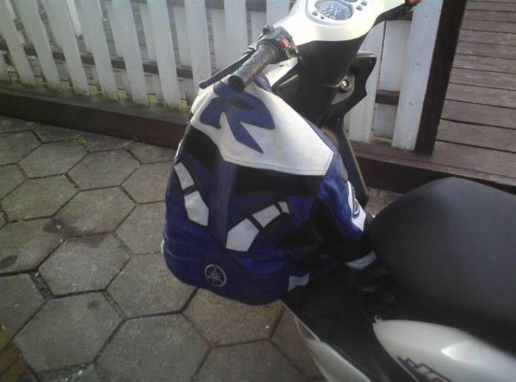 Yamaha jog r (byttet) billede 6