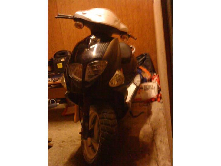 {{currentPhoto.altText}} billede {{currentPhoto.number}}