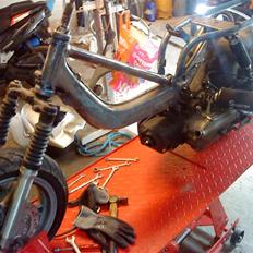 Suzuki FZ/hot 50 - Solgt :)