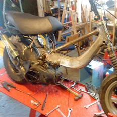 Suzuki FZ/hot 50 - Solgt :)