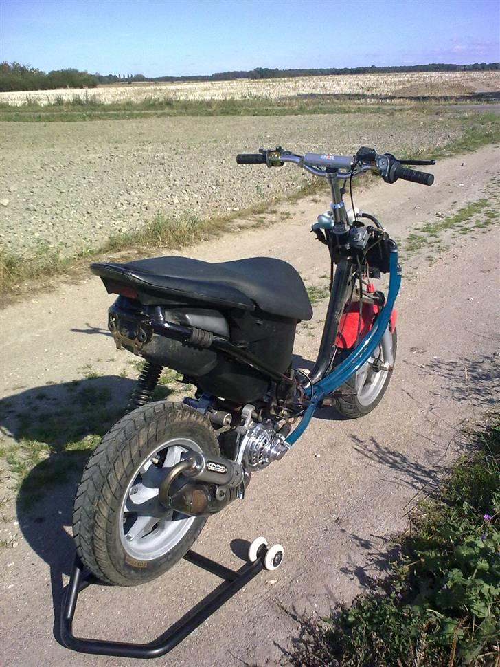 Yamaha JogRR ¤Redtop¤ Byttet! - Efter ;) (skjolde osv kommer senere) billede 17