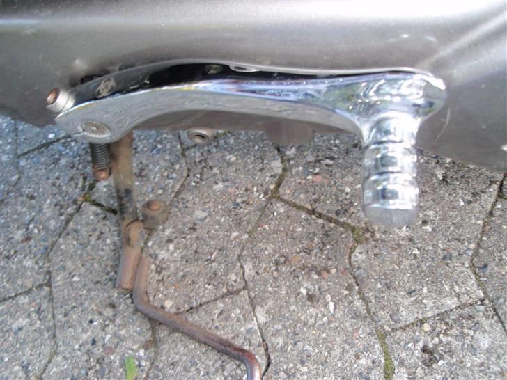 PGO Hot 50 Black/Chrome SOLGT - Krom Kickstarter billede 7