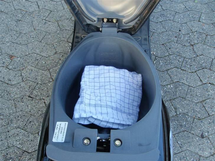 PGO Hot 50 Black/Chrome SOLGT billede 9