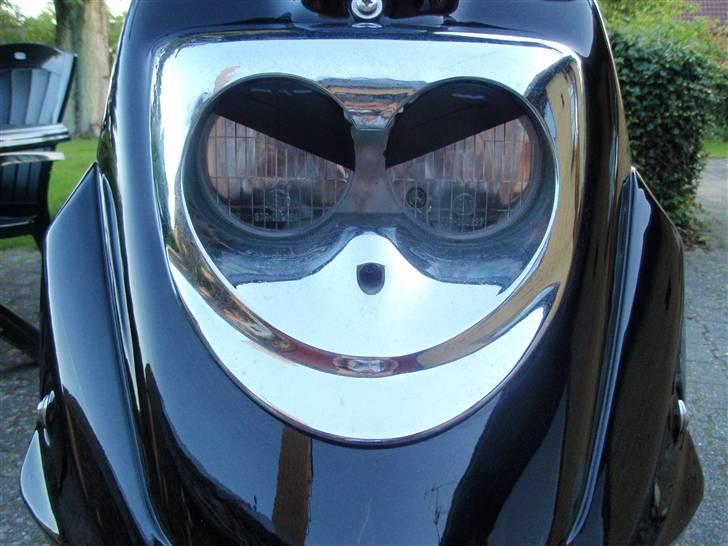 PGO Hot 50 Black/Chrome SOLGT - Fik lige lavet Bad Boy på Hotten billede 13