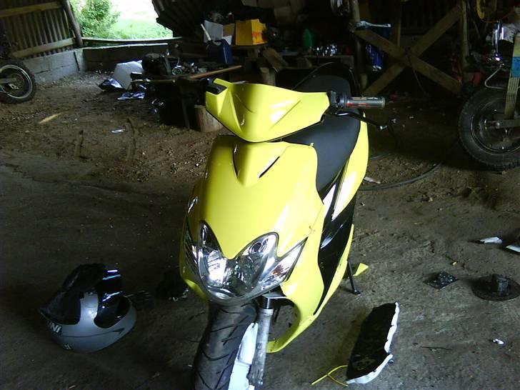 Yamaha Jog r solgt. - lige da jeg havde fået den hjem. billede 5