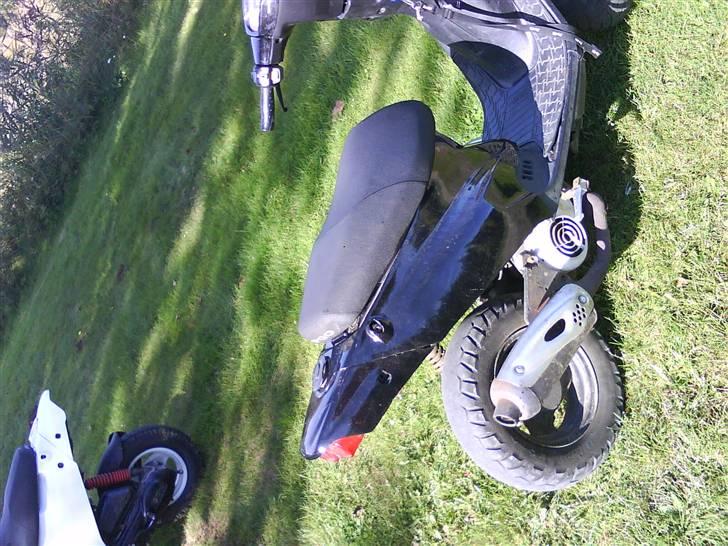 PGO hot 50 billede 2