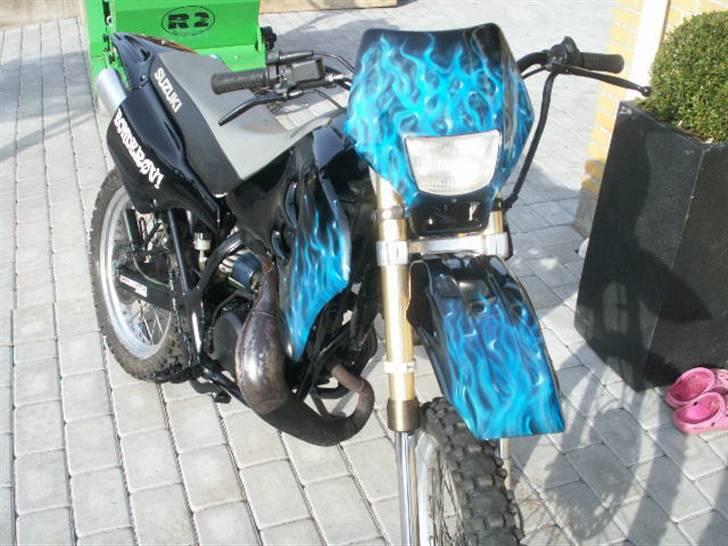 Suzuki RMX AIRBRUSH TILSALG billede 1