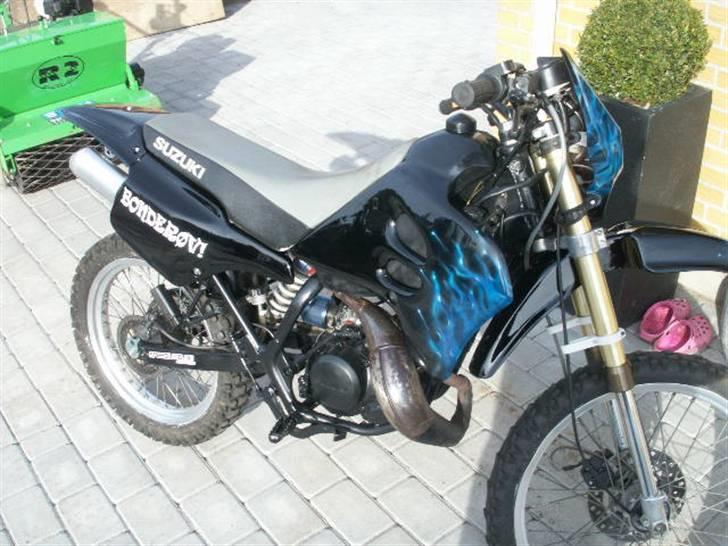 Suzuki RMX AIRBRUSH TILSALG billede 2