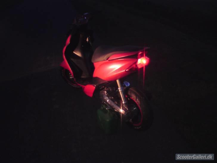 Yamaha jog r (sniger missen) billede 6