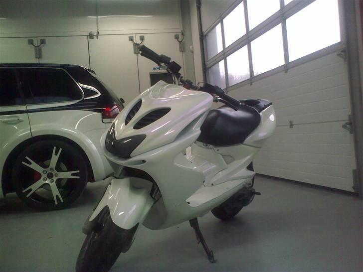 Yamaha aerox lc billede 1