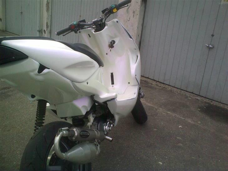 Yamaha aerox lc billede 4