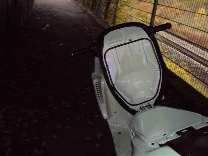 Yamaha aerox lc billede 5