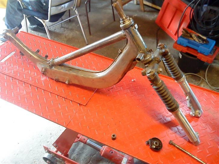 Suzuki FZ/hot 50 - Solgt :) billede 2