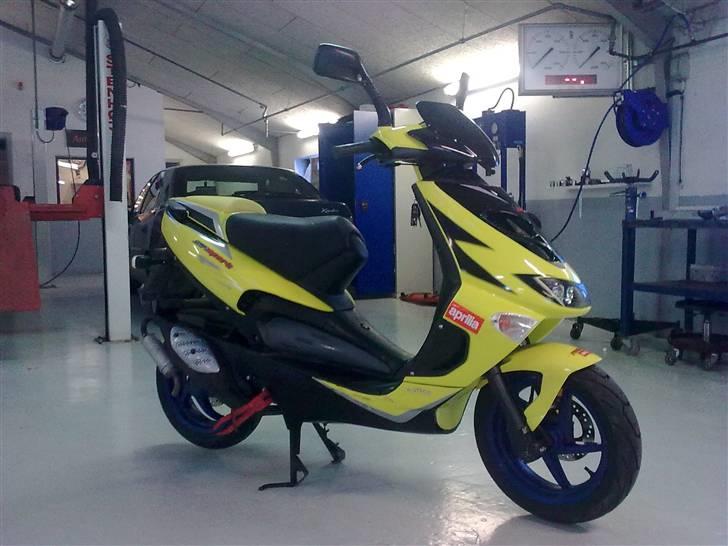 Aprilia SR50 Ditech - solgt :( billede 4