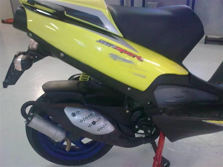 Aprilia SR50 Ditech - solgt :( - ny udsødning.. billede 5