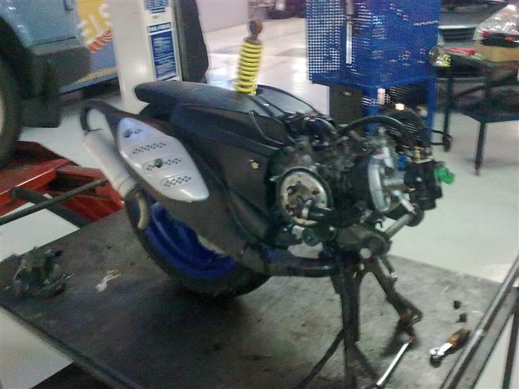 Aprilia SR50 Ditech - solgt :( billede 10