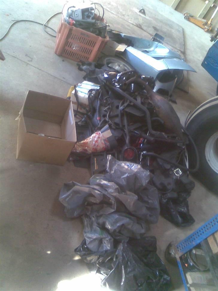 Aprilia SR50 Ditech - solgt :( - Om jeg mangler dele?? :D sælger og køber stortset alt til aprilia ;) billede 15