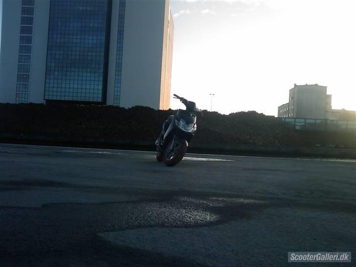 Yamaha Jog R SOLGT billede 3