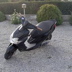 Yamaha jog r (solgt)