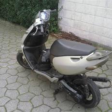 Aprilia Sonic - SOLGT -