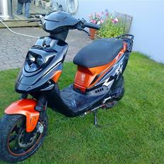 PGO Hot 50 Solgt