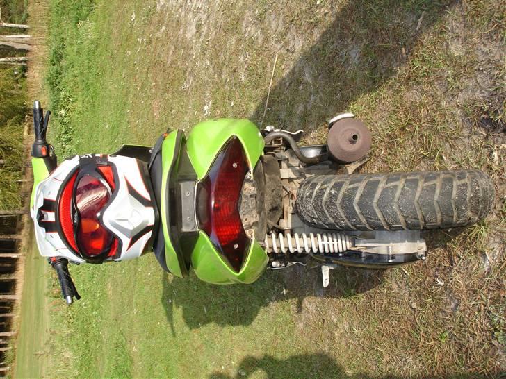 Yamaha jog r solgt billede 9