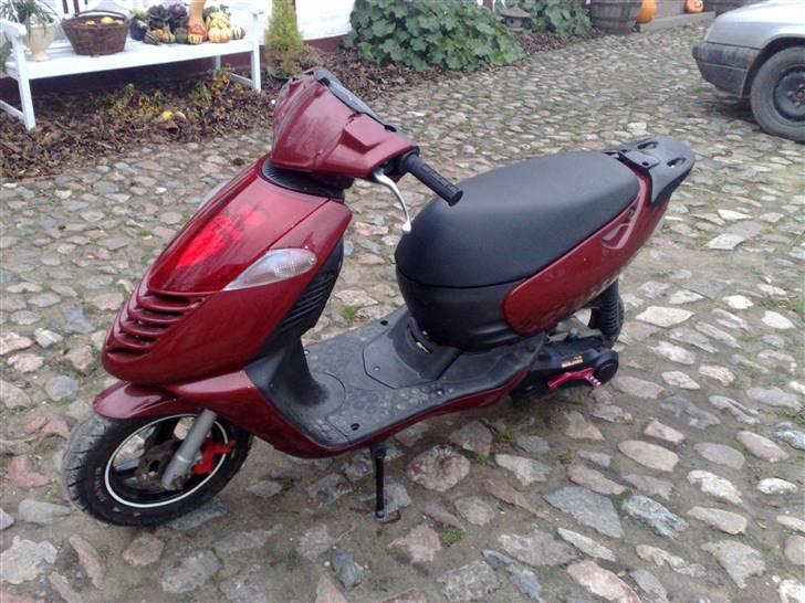 Aprilia EVO sonic GP  -> SOLGT <- billede 1