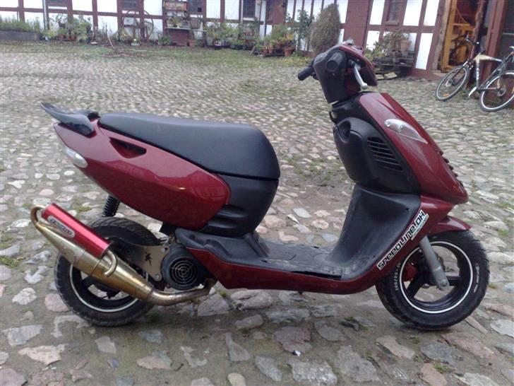 Aprilia EVO sonic GP  -> SOLGT <- billede 3