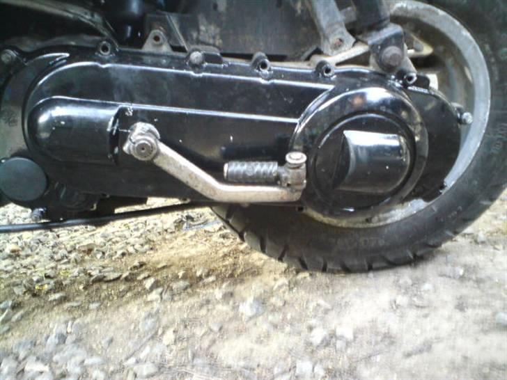 Piaggio typhoon - nymalet kickstarter skjold (NYT) billede 15