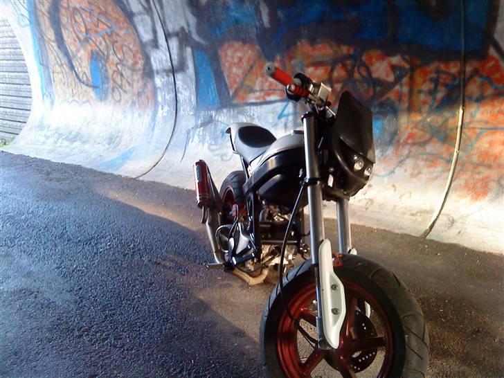 Suzuki Street Magic byttet billede 6