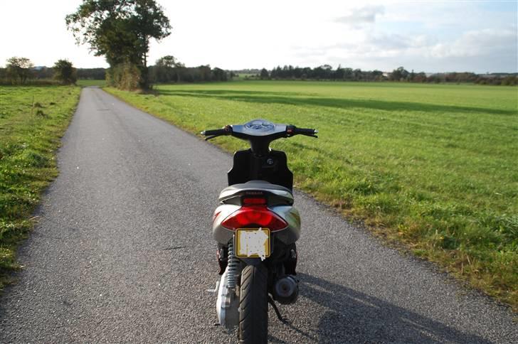 Yamaha jog r billede 8