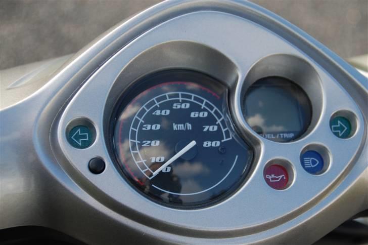 Yamaha jog r billede 9