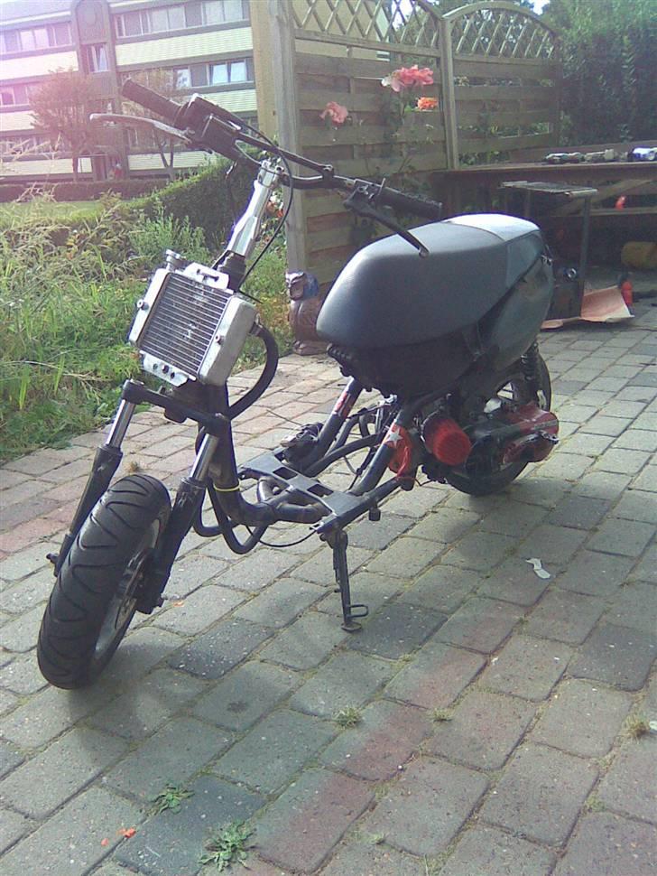 Aprilia sonic Lc. Red Top (Byttet billede 2