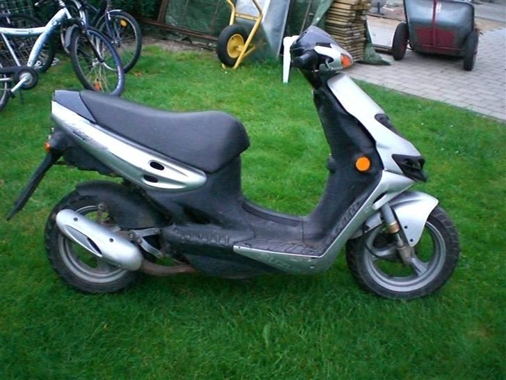 Suzuki katana solgt billede 1