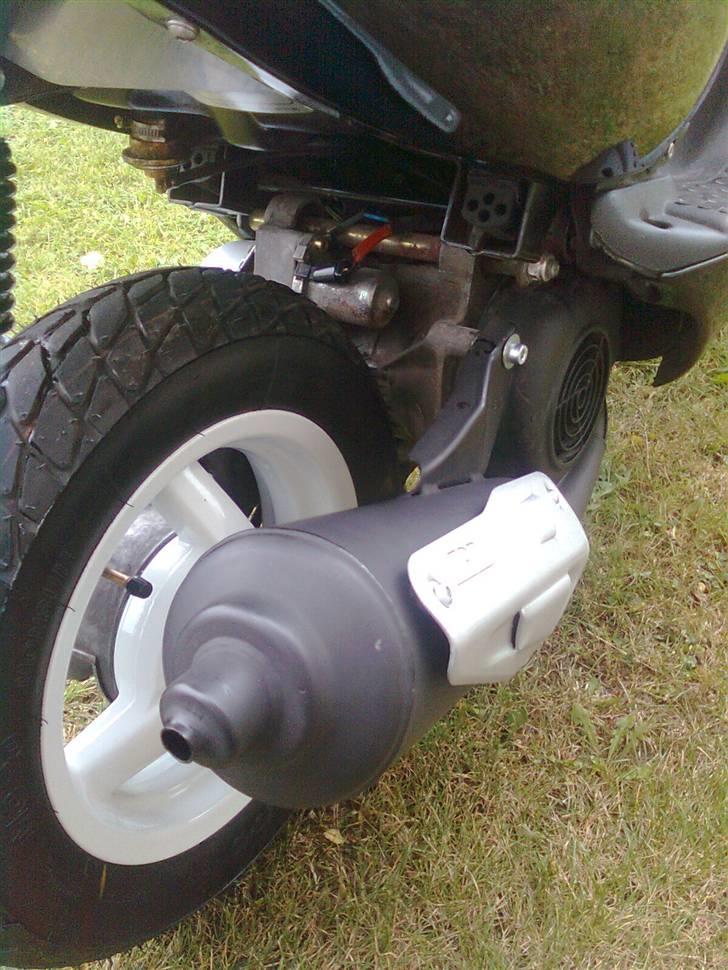 Aprilia Sonic AC - Udstødning og Bagfælg Nu billede 8